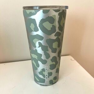 Exotic Snow Leopard Tumbler